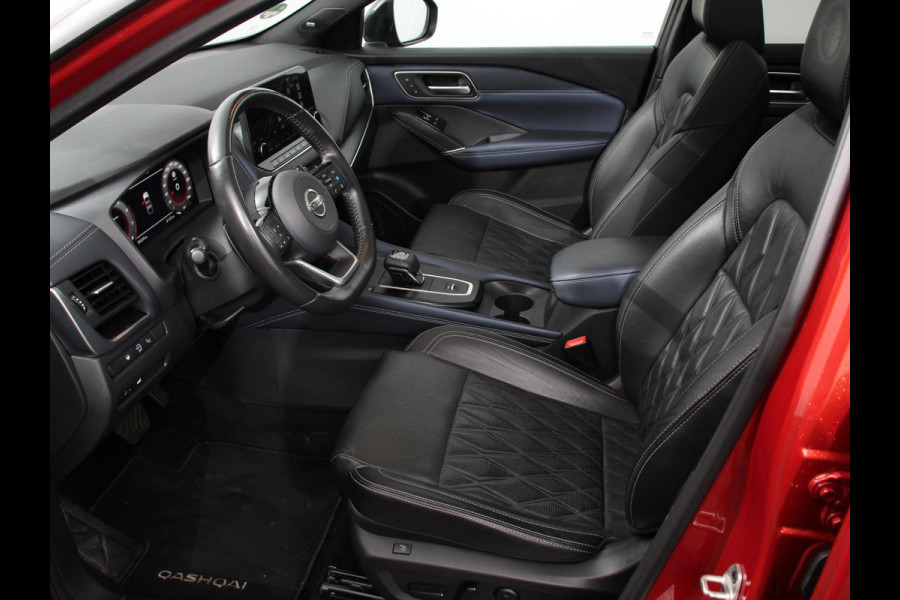Nissan QASHQAI 1.3 MHEV Xtronic Tekna Plus Navigatie Climate control Head up leder LMV Camera 360 Panorama dak Electrisch bedienbare achterklep