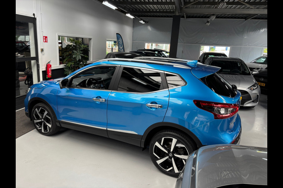 Nissan QASHQAI 1.2 Tekna / Leder / Panorama dak / Trekhaak