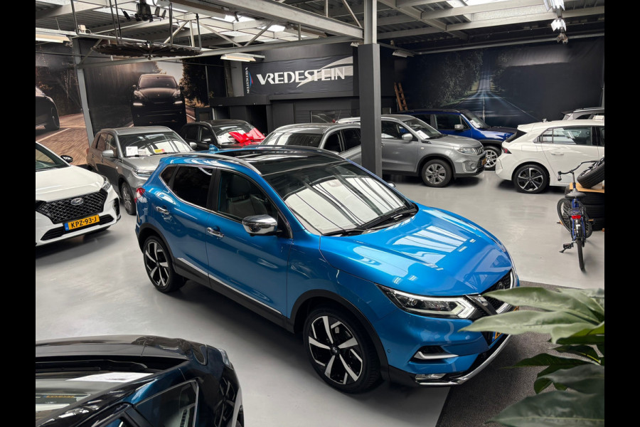 Nissan QASHQAI 1.2 Tekna / Leder / Panorama dak / Trekhaak