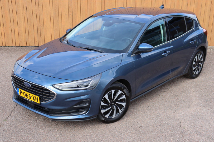 Ford Focus 1.0 EcoBoost Hybrid Titanium X org.NL driver+ winterpack camera