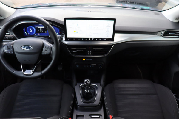 Ford Focus 1.0 EcoBoost Hybrid Titanium X org.NL driver+ winterpack camera