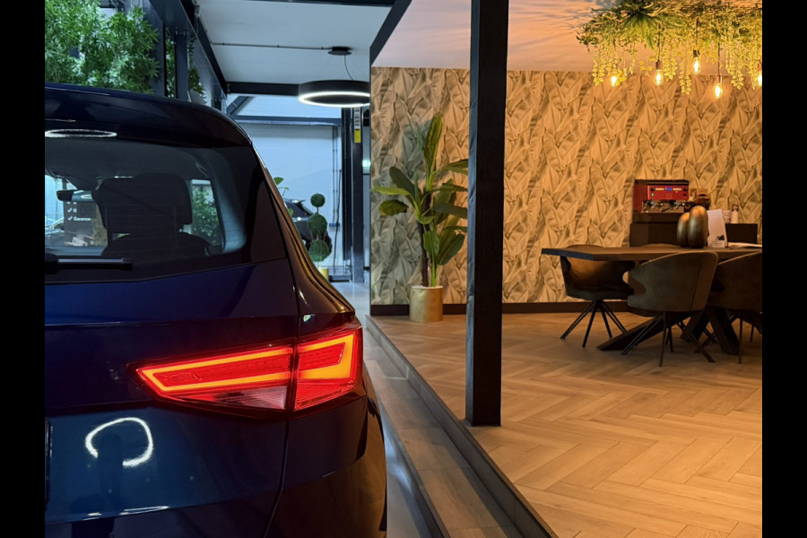 Seat Ateca 1.0 EcoTSI Style Edition|Lava Blue|Dealer Onderhouden|AllSeason|Virtual Cockpit|LED|Navi|CarPlay|Cruise|PDC|Rijklaar