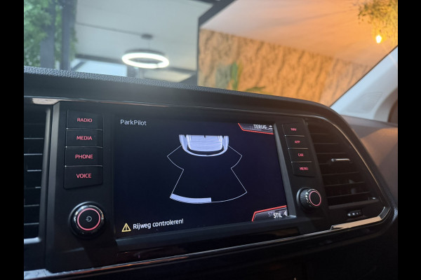 Seat Ateca 1.0 EcoTSI Style Edition|Lava Blue|Dealer Onderhouden|AllSeason|Virtual Cockpit|LED|Navi|CarPlay|Cruise|PDC|Rijklaar