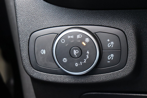 Ford Fiesta 1.1 Trend org. NL-auto navi cruise pdc