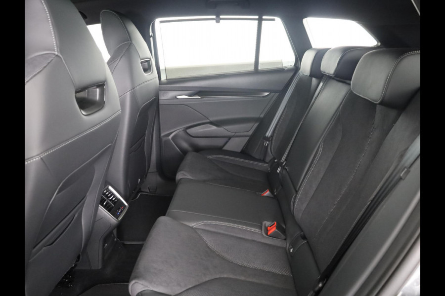 Škoda Enyaq 85 Sportline | Panoramadak | 20 inch | Sportstoelen | Adaptive Cruise | Blind Spot