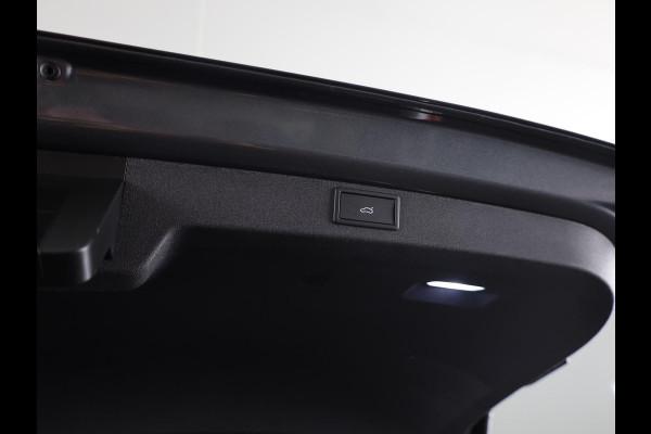 Škoda Enyaq 85 Sportline | Panoramadak | 20 inch | Sportstoelen | Adaptive Cruise | Blind Spot