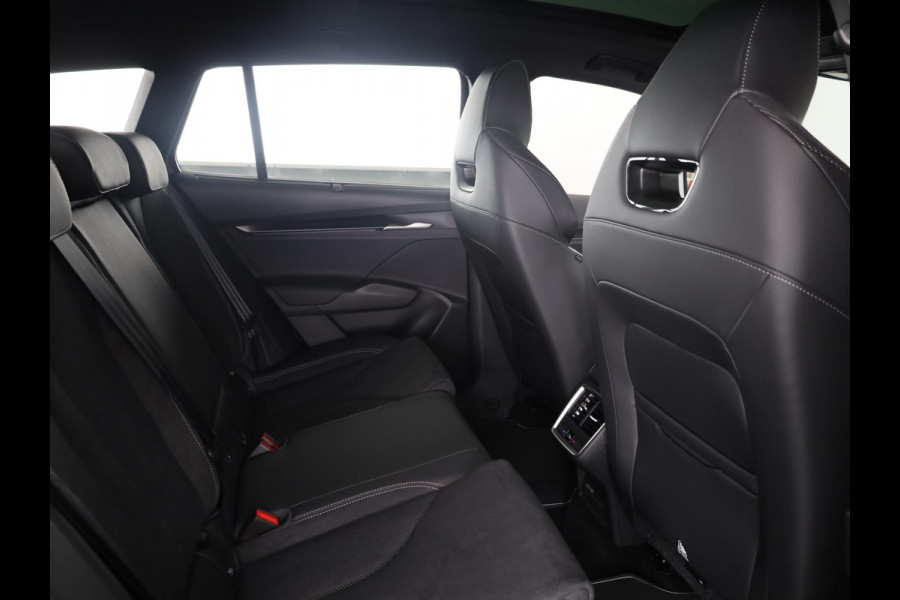 Škoda Enyaq 85 Sportline | Panoramadak | 20 inch | Sportstoelen | Adaptive Cruise | Blind Spot