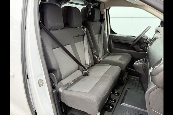 Toyota PROACE Electric 75kWh 136PK L2 Elektrisch 93.3% (SOH) 330km WLTP Snelladen Cruise Control Climate Control Carplay Navigatie 360° Camera Snelladen