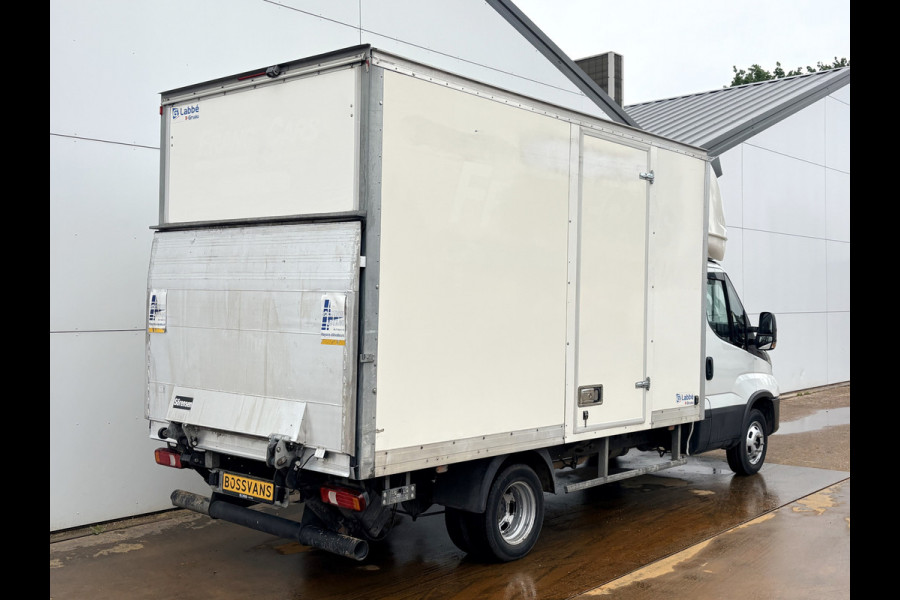 Iveco Daily 35C16 3.0 160PK Laadklep Zijdeur Camera Climate Control Bluetooth Bakwagen Meubelbak Koffer