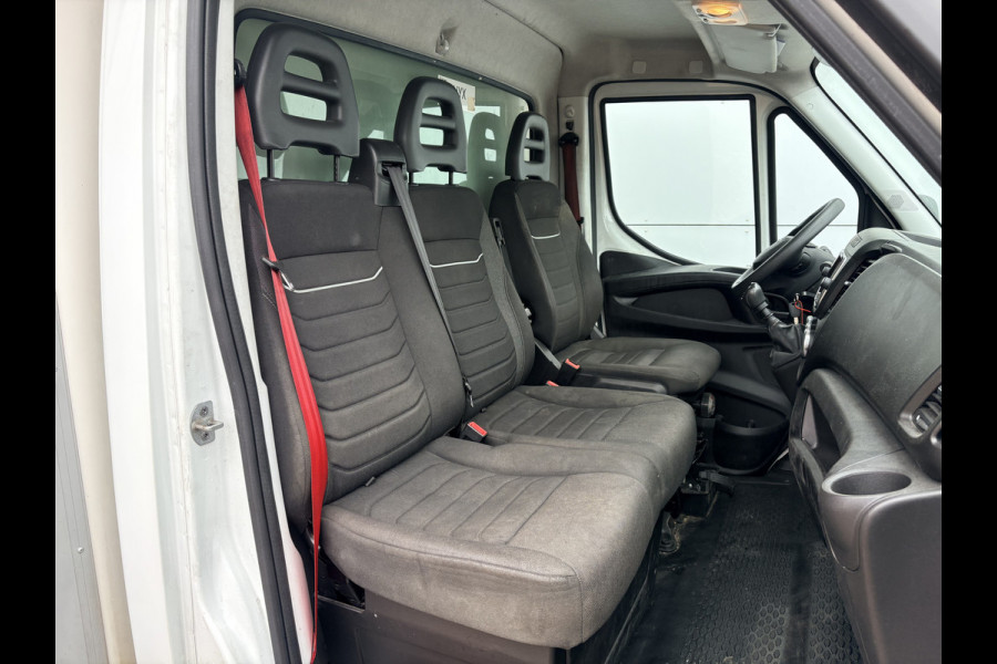 Iveco Daily 35C16 3.0 160PK Laadklep Zijdeur Camera Climate Control Bluetooth Bakwagen Meubelbak Koffer