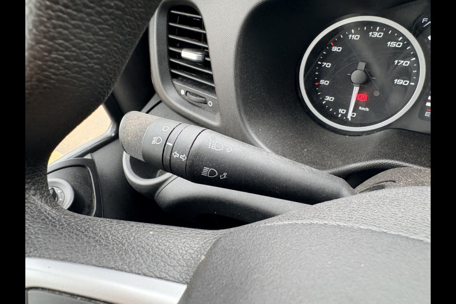 Iveco Daily 35C16 3.0 160PK Laadklep Zijdeur Camera Climate Control Bluetooth Bakwagen Meubelbak Koffer