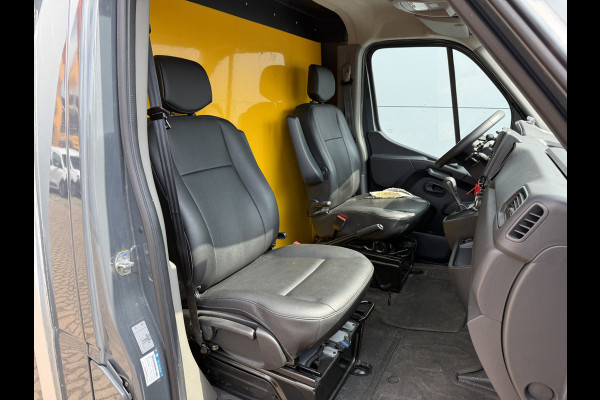 Renault Master Plancher T35 2.3 DCI 150PK Lowliner Bakwagen Airco Cruise Control Camera Foodtruck Meubelbak Paardenwagen