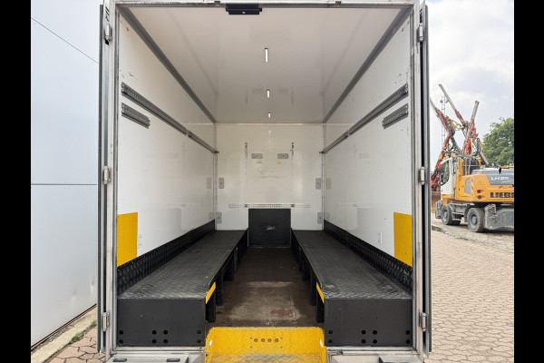Renault Master Plancher T35 2.3 DCI 150PK Lowliner Bakwagen Airco Cruise Control Camera Foodtruck Meubelbak Paardenwagen