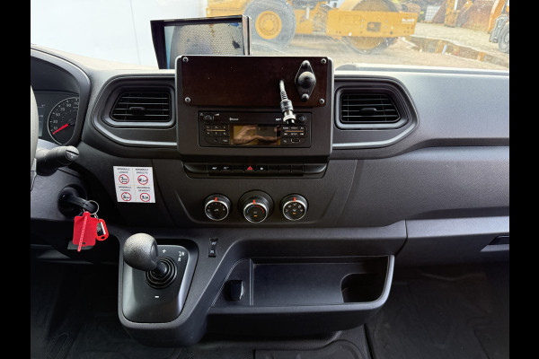 Renault Master Plancher T35 2.3 DCI 150PK Lowliner Bakwagen Airco Cruise Control Camera Foodtruck Meubelbak Paardenwagen