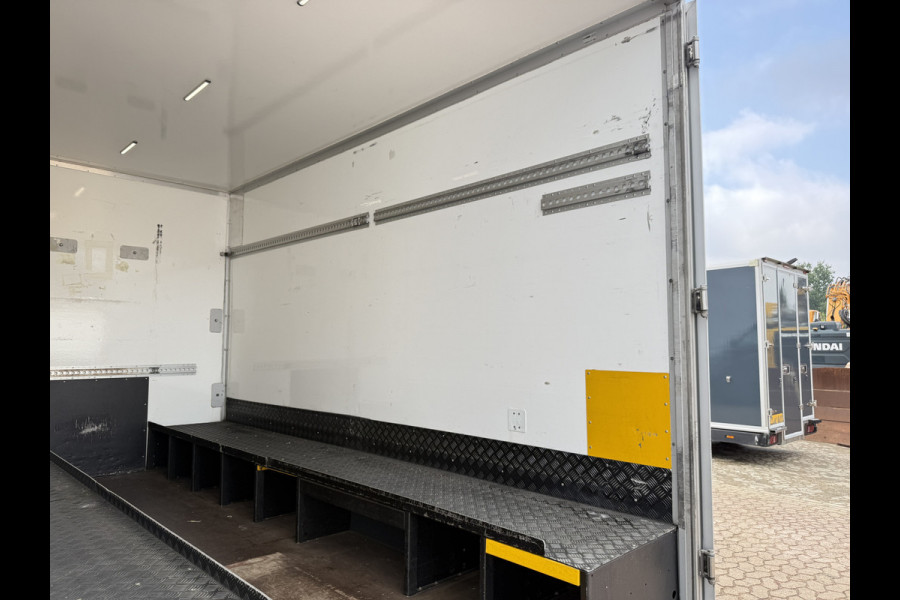Renault Master Plancher T35 2.3 DCI 150PK Lowliner Bakwagen Airco Cruise Control Camera Foodtruck Meubelbak Paardenwagen