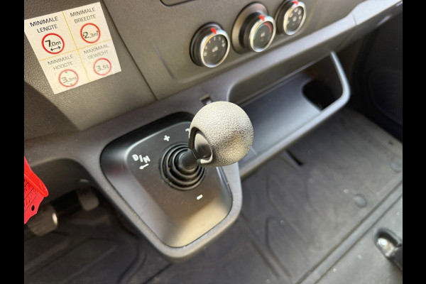 Renault Master Plancher T35 2.3 DCI 150PK Lowliner Bakwagen Airco Cruise Control Camera Foodtruck Meubelbak Paardenwagen