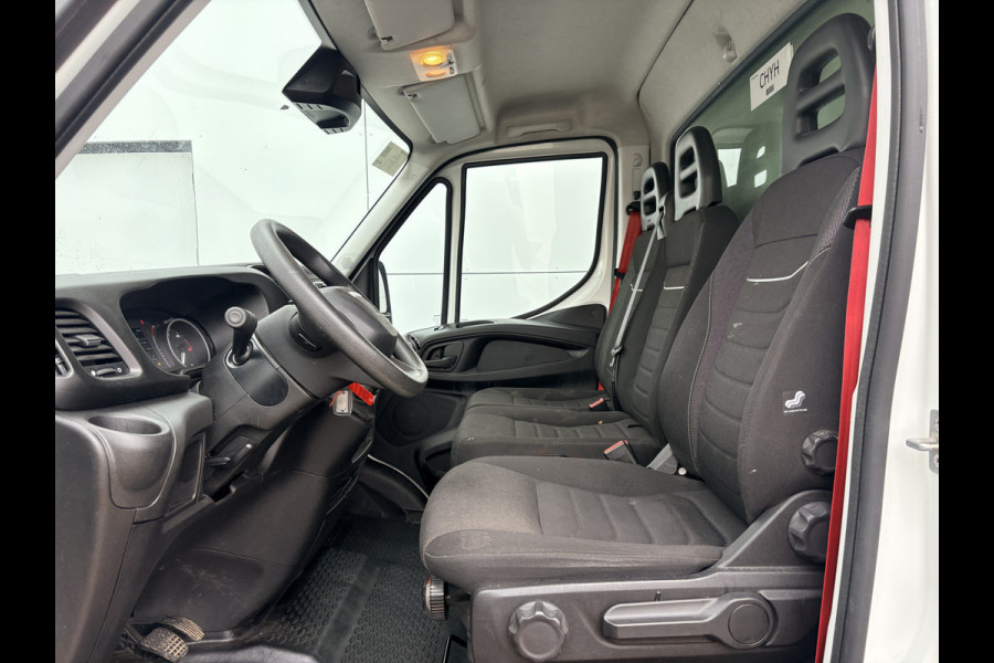 Iveco Daily 35C16 3.0 160PK Bakwagen Laadklep Zijdeur Camera Climate Control Bluetooth  Meubelbak Koffer
