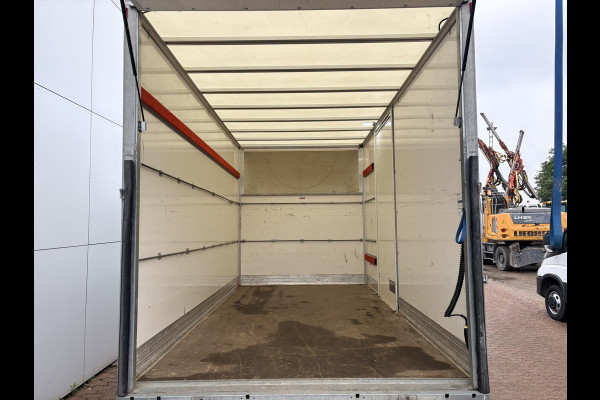 Iveco Daily 35C16 3.0 160PK Bakwagen Laadklep Zijdeur Camera Climate Control Bluetooth  Meubelbak Koffer