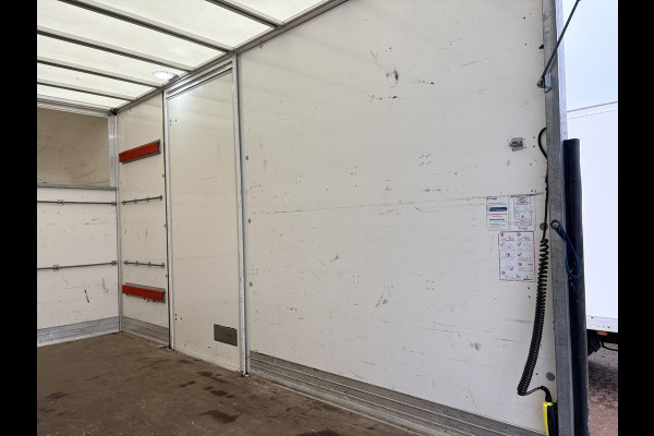 Iveco Daily 35C16 3.0 160PK Bakwagen Laadklep Zijdeur Camera Climate Control Bluetooth  Meubelbak Koffer