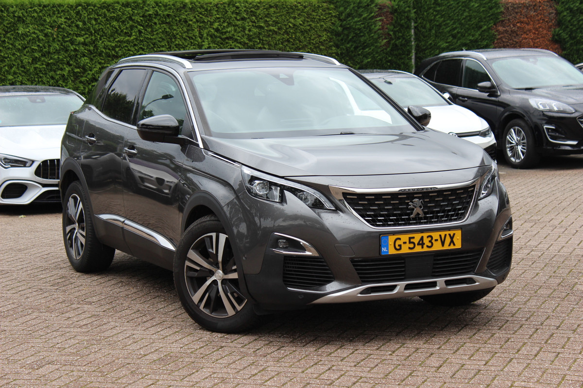 Peugeot 3008 1.2 PureTech Crossway / Trekhaak / Panoramadak / Camera / Navigatie / 18'' / Keyless / Dodehoek / DAB / Cruise Control