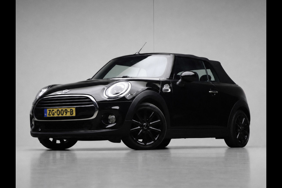 MINI Cabrio 1.5 Cooper Chili Sport (CABRIO,NAVI,CAMERA,STOELVERWARMING,XENON,CLIMATE,CRUISE,BLACK EDTION,SPORTSTOELEN,LM VELGEN)