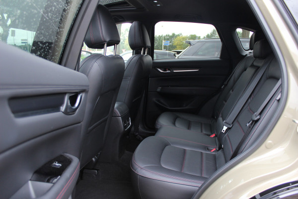 Mazda CX-5 2.0 e-SkyActiv-G M Hybrid 165 Homura / Trekhaak / Schuifdak / 360Camera / Head-up / Leder / 19'' / Bose / Keyless / Stoelventilatie+Verwarmd / Dodehoek / DAB / ACC