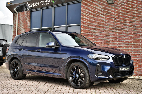 BMW X3 xDrive30e M-Sport M-zetels Pano HUD 360-cam Adp-demping 20inch