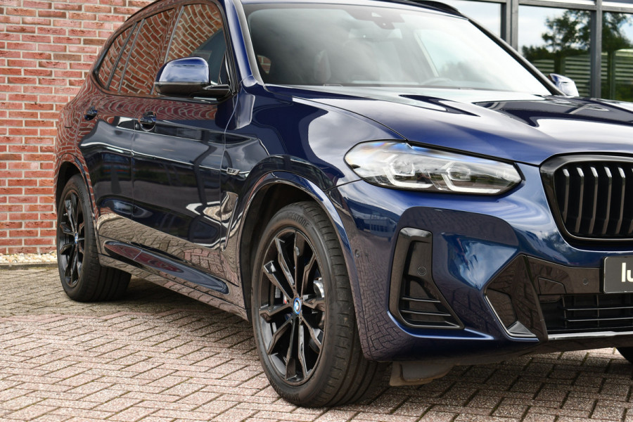 BMW X3 xDrive30e M-Sport M-zetels Pano HUD 360-cam Adp-demping 20inch