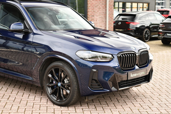 BMW X3 xDrive30e M-Sport M-zetels Pano HUD 360-cam Adp-demping 20inch