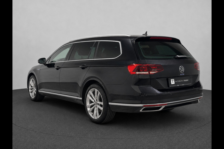 Volkswagen Passat Variant 1.4 TSI PHEV GTE | Camera | Sfeer | Carplay | Halfleder | Massage | Virtual | 1e eig.