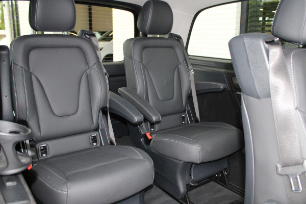 Mercedes-Benz Eqv 300 L3 / Extra Lang / 7-Persoons / 2x Elec Schuifdeur / Burmester / 360 Camera / Vol Opties / NIEUWSTAAT
