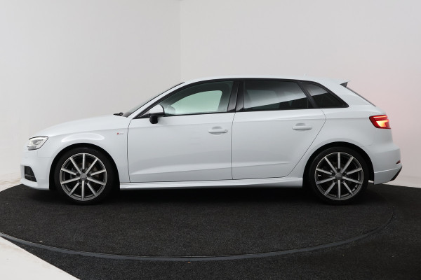 Audi A3 Sportback 1.0 TFSI Sport S Line Edition (NAVIGATIE, CLIMA, LED, PDC, CRUISE, S-LINE)
