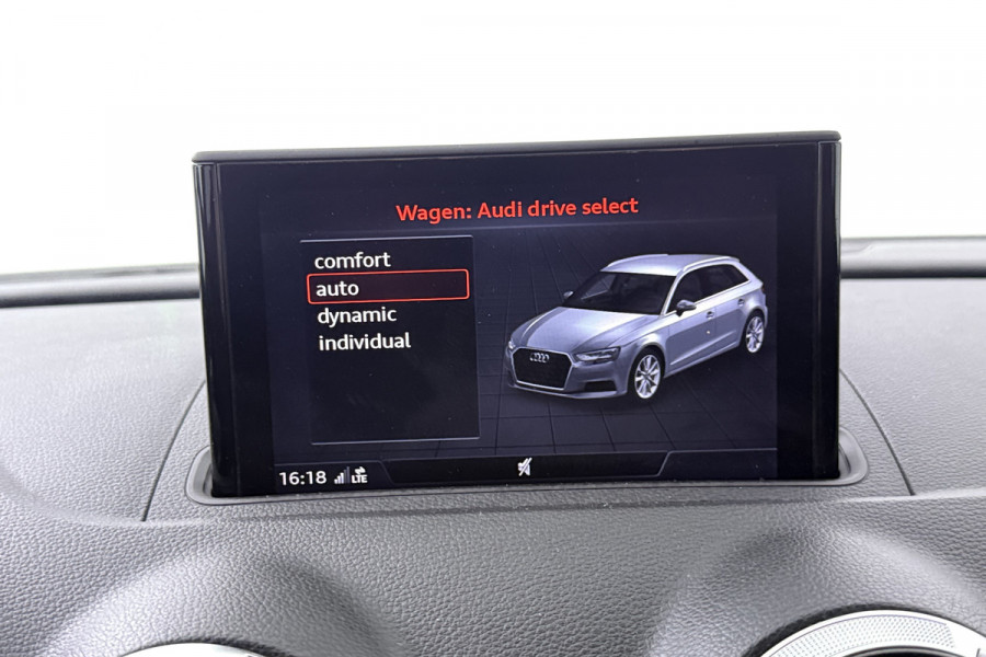 Audi A3 Sportback 1.0 TFSI Sport S Line Edition (NAVIGATIE, CLIMA, LED, PDC, CRUISE, S-LINE)