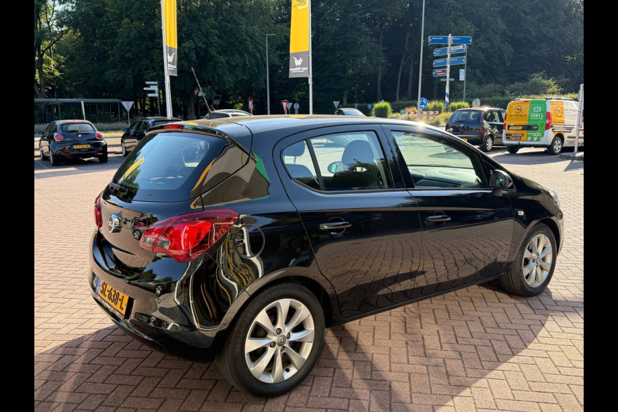 Opel Corsa 1.4 Active | Navigatie |