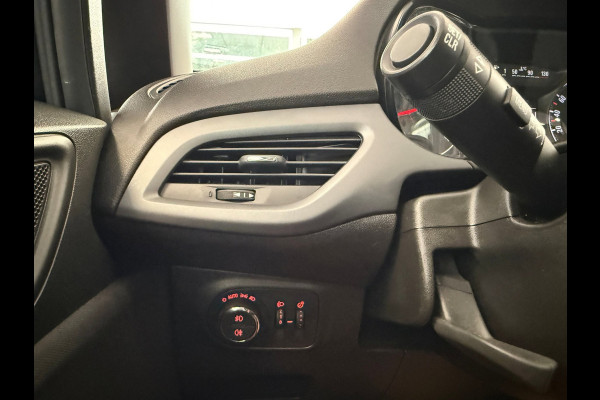 Opel Corsa 1.4 Active | Navigatie |