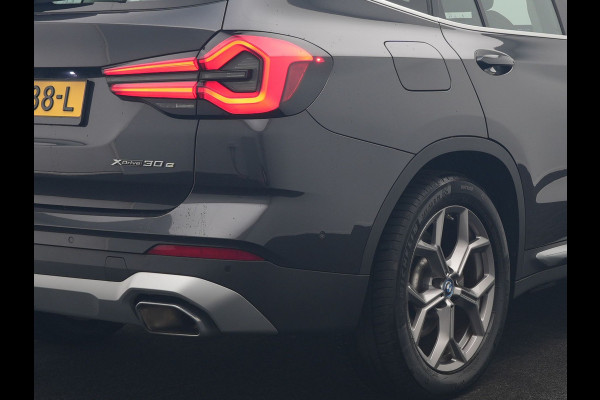 BMW X3 xDrive30e PHEV FACELIFT 293pk Dealer O.H | Panodak | 360 Camera | Adaptive Cruise | Head Up | Lederen Sportstoelen Verwarmd | Keyless | BLIS | Apple Carplay | Navigatie | Virtual | DAB | 19"L.M | Plug In Hybrid |