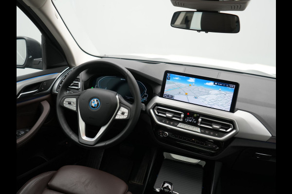 BMW X3 xDrive30e PHEV FACELIFT 293pk Dealer O.H | Panodak | 360 Camera | Adaptive Cruise | Head Up | Lederen Sportstoelen Verwarmd | Keyless | BLIS | Apple Carplay | Navigatie | Virtual | DAB | 19"L.M | Plug In Hybrid |