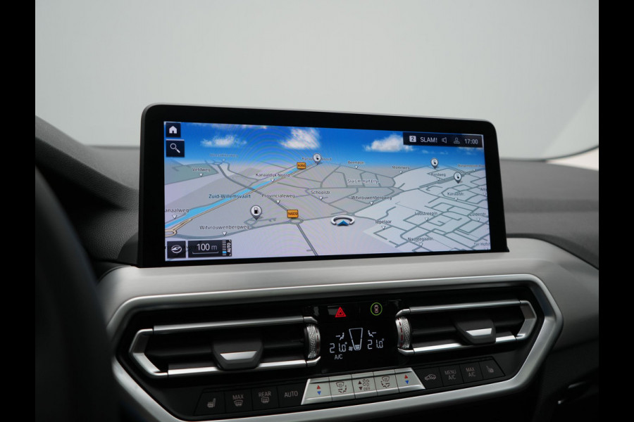BMW X3 xDrive30e PHEV FACELIFT 293pk Dealer O.H | Panodak | 360 Camera | Adaptive Cruise | Head Up | Lederen Sportstoelen Verwarmd | Keyless | BLIS | Apple Carplay | Navigatie | Virtual | DAB | 19"L.M | Plug In Hybrid |