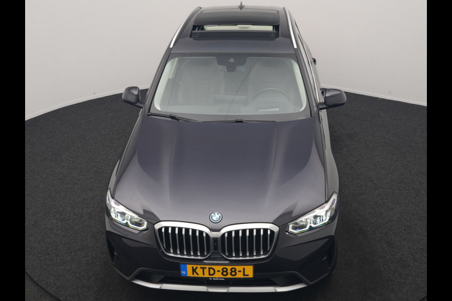 BMW X3 xDrive30e PHEV FACELIFT 293pk Dealer O.H | Panodak | 360 Camera | Adaptive Cruise | Head Up | Lederen Sportstoelen Verwarmd | Keyless | BLIS | Apple Carplay | Navigatie | Virtual | DAB | 19"L.M | Plug In Hybrid |