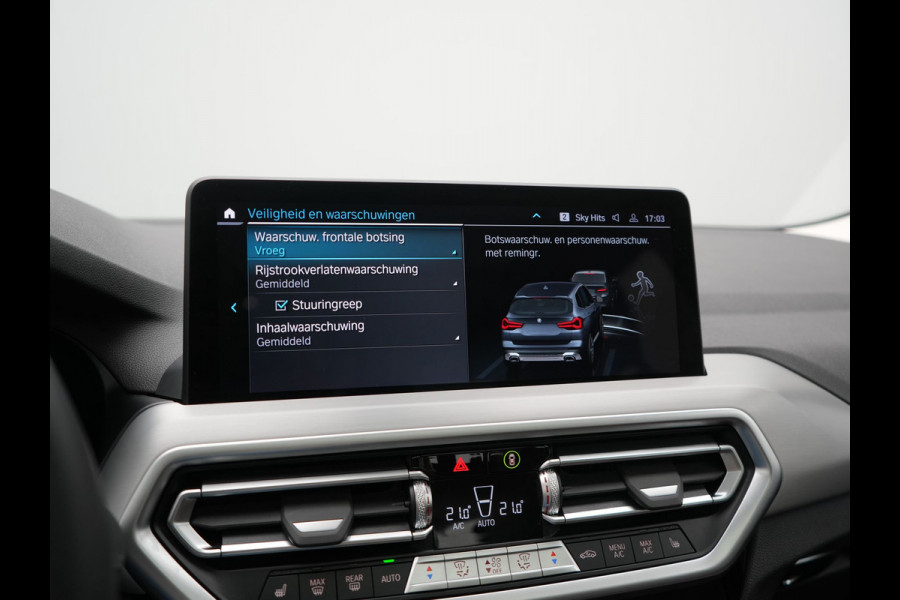 BMW X3 xDrive30e PHEV FACELIFT 293pk Dealer O.H | Panodak | 360 Camera | Adaptive Cruise | Head Up | Lederen Sportstoelen Verwarmd | Keyless | BLIS | Apple Carplay | Navigatie | Virtual | DAB | 19"L.M | Plug In Hybrid |
