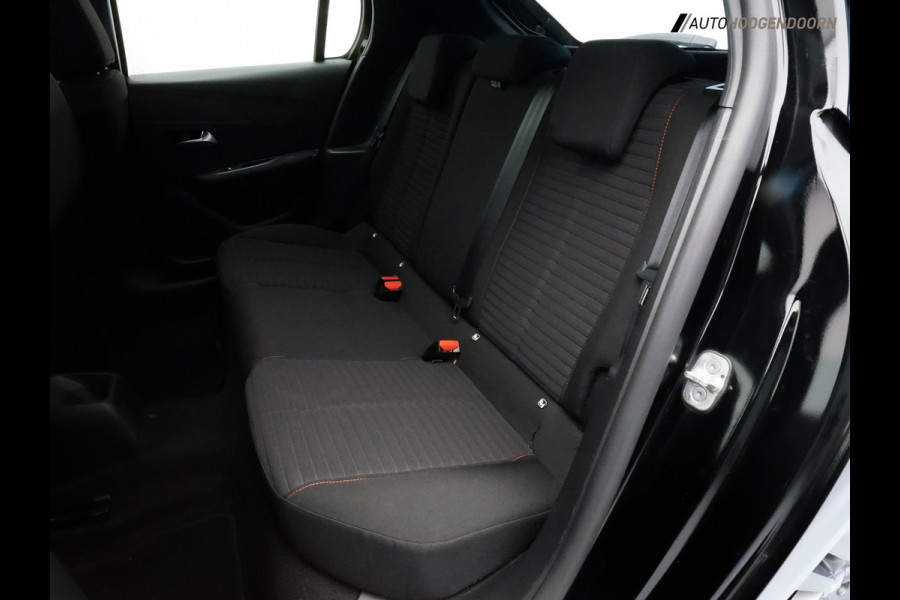Peugeot 208 1.2 PureTech Active Pack (APPLE CARPLAY,LED VERLICHTING,PARKEERSENSOREN,SPORTSTOELEN,