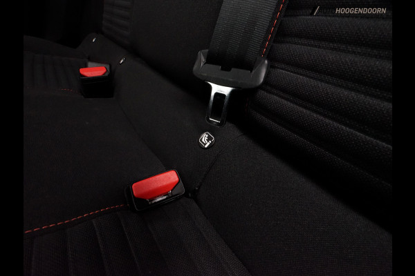 Peugeot 208 1.2 PureTech Active Pack (APPLE CARPLAY,LED VERLICHTING,PARKEERSENSOREN,SPORTSTOELEN,