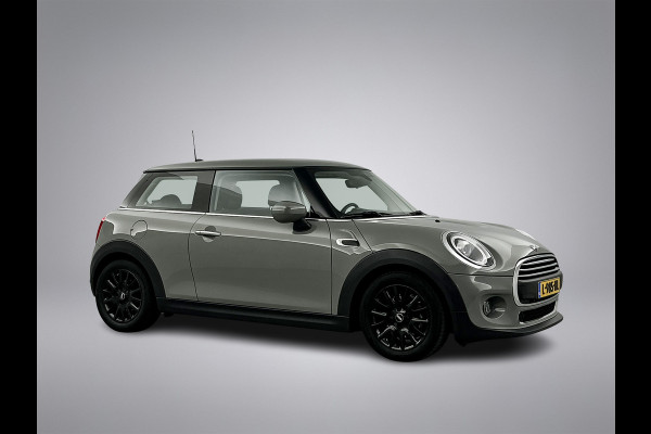 MINI Cooper 3-Drs 1.5 one Essential Facelift Digital Cockpit/Carplay/Navi/Keyless entry/Park.sens