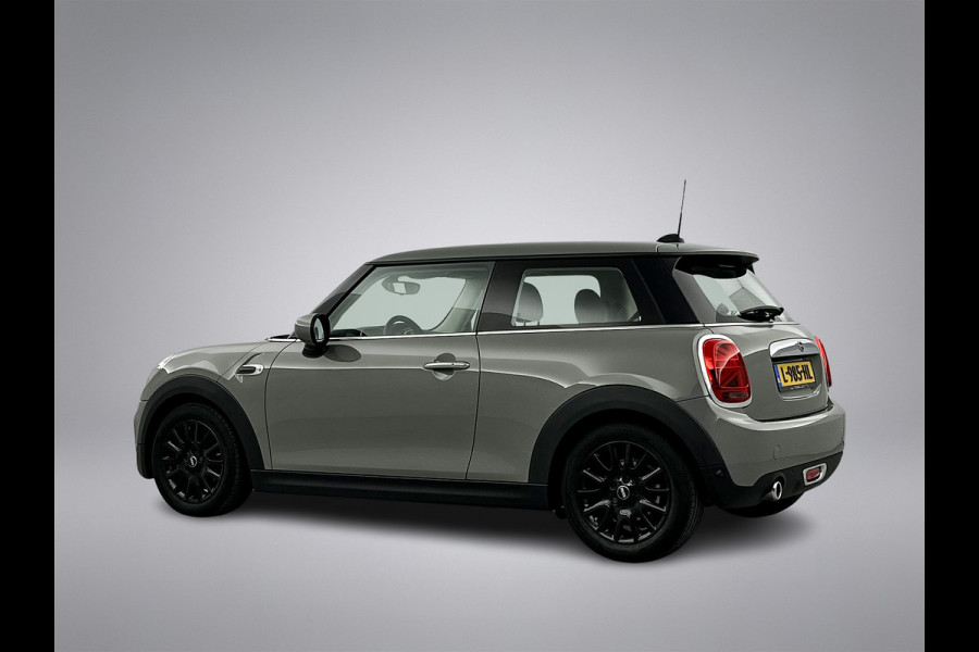 MINI Cooper 3-Drs 1.5 one Essential Facelift Digital Cockpit/Carplay/Navi/Keyless entry/Park.sens