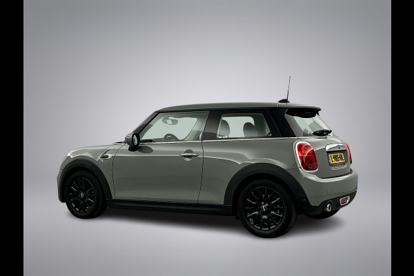 MINI Cooper 3-Drs 1.5 one Essential Facelift Digital Cockpit/Carplay/Navi/Keyless entry/Park.sens