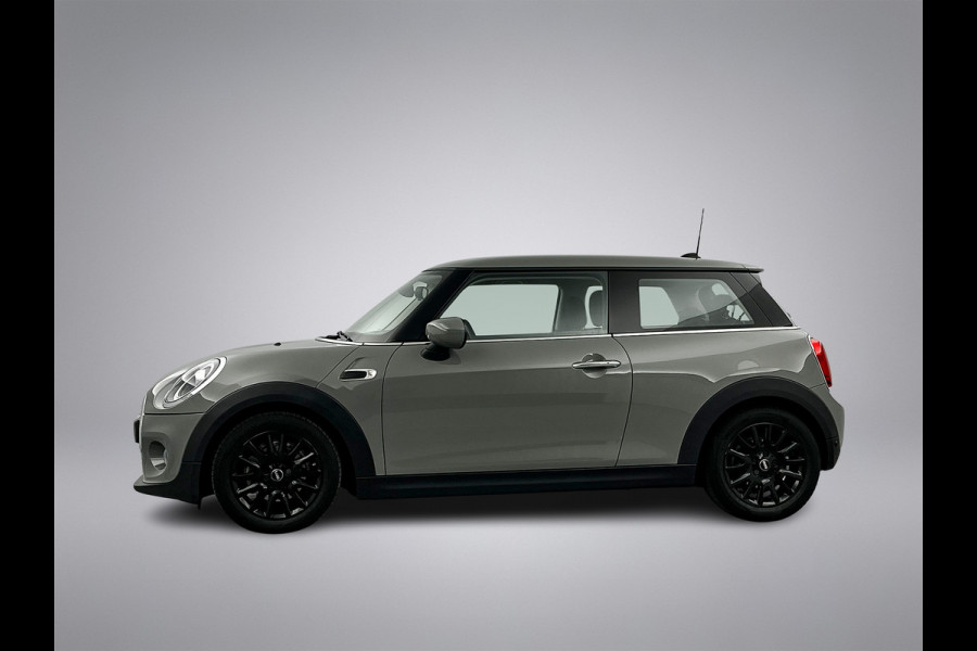 MINI Cooper 3-Drs 1.5 one Essential Facelift Digital Cockpit/Carplay/Navi/Keyless entry/Park.sens