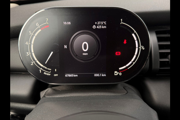 MINI Cooper 3-Drs 1.5 one Essential Facelift Digital Cockpit/Carplay/Navi/Keyless entry/Park.sens
