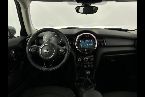 MINI Cooper 3-Drs 1.5 one Essential Facelift Digital Cockpit/Carplay/Navi/Keyless entry/Park.sens