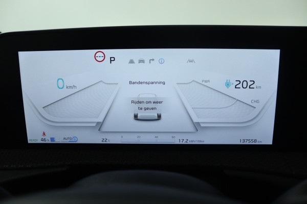 Kia Ev6 Plus Advanced 77.4 kWh (PANORAMADAK, STUUR-/STOELVERWARMING, SFEERVERLICHTING, MERIDIAN, EIGENAAR, MEMORY, AUTOPILOT)