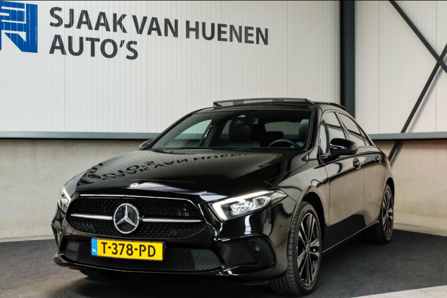 Mercedes-Benz A-Klasse 250 e Limousine Launch Sport Edition 8G Automaat 218pk! 1e|Panoramadak|Widescreen|LED|Leder|Burmester|Sfeer